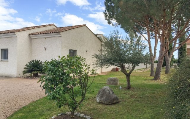 House With 5 Bedrooms in Ghisonaccia, With Wonderful Mountain View, In