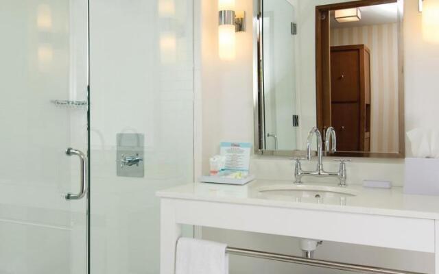 Wyndham Richmond Airport Hotel