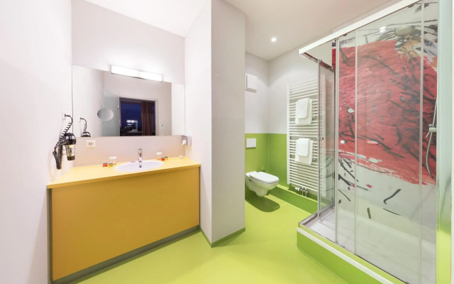 AMH Airport-Messe-Hotel