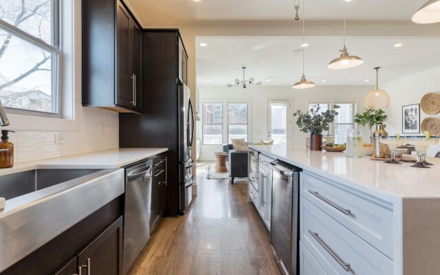 Springsteen by Avantstay Stylish Townhouse in Nashville!