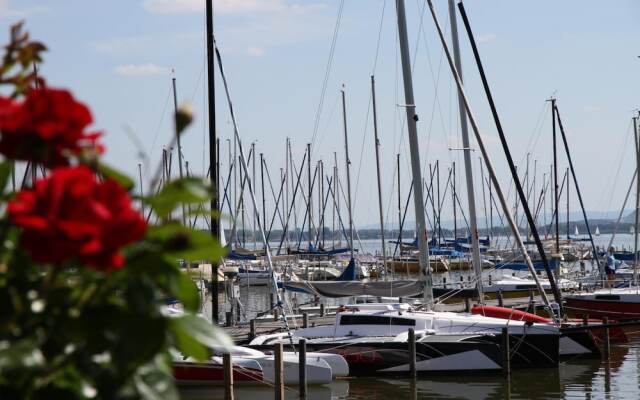 Strandhotel Weisser Berg