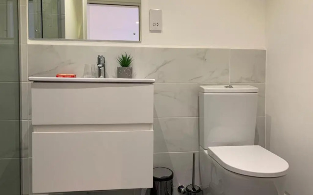 1 Bedroom Duplex Embassy Gardens