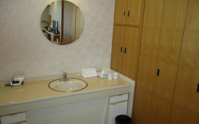 Hotel Kosaka Gold Palace