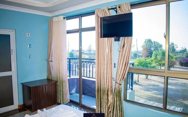 Hotel Taji