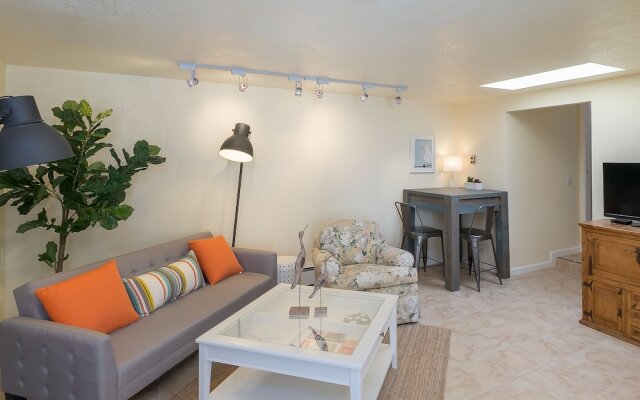 21 Calle del Sierra Home Entire Property 4 Bedrooms 4 Bathrooms Home