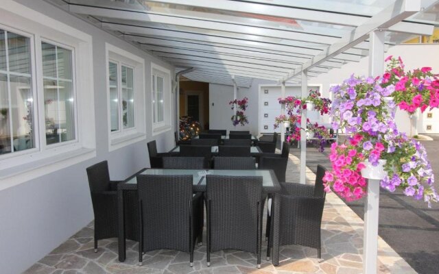 Hotel Garni Thermenglück