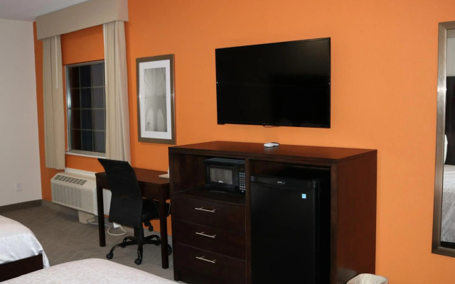 Scottish Inn & Suites - IAH Airport