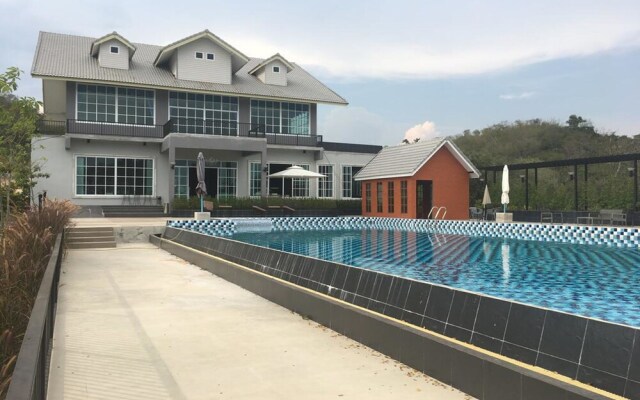 Sangchan Garden at Kaeng Krachan