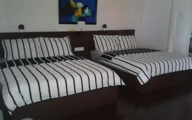 Maena Water Chalets
