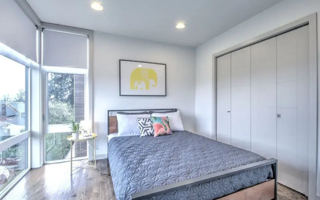 Modern Home in Seattle