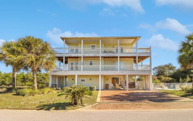 Sea Breeze Manor