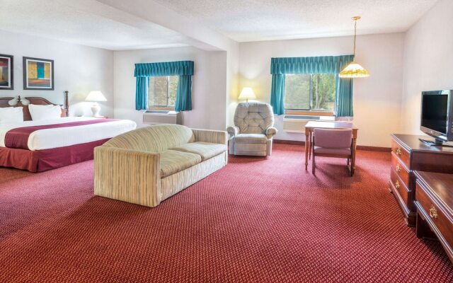Days Inn Tiffin