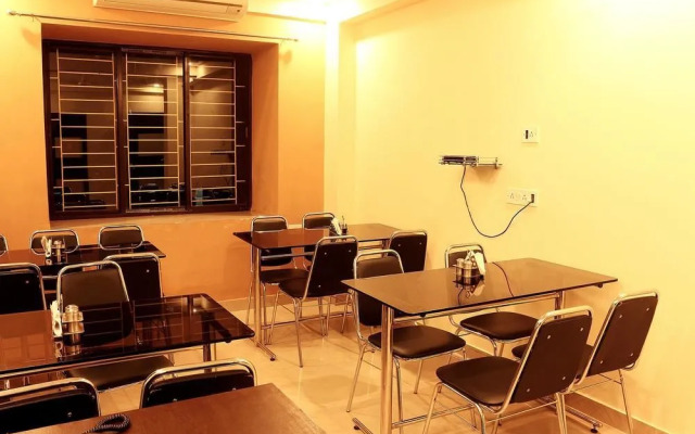 Hotel Victoria Inn by OYO Rooms