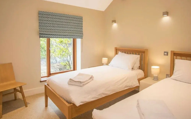 Clynnog House