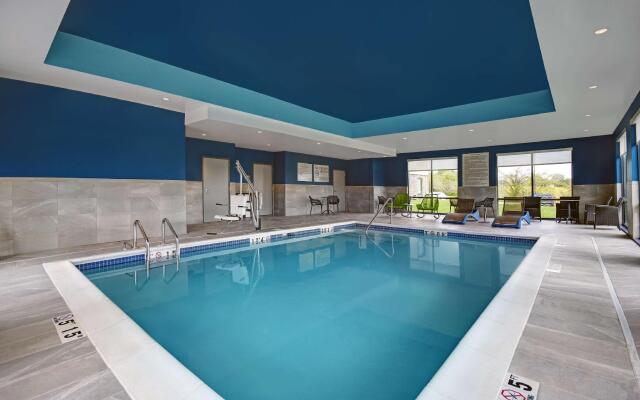 Hampton Inn Cave City, KY