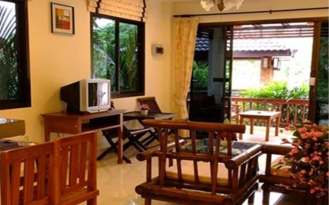 Kata Noi Resort
