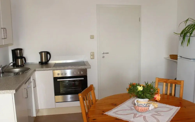 Cosy Apartment in Weissig With Garden