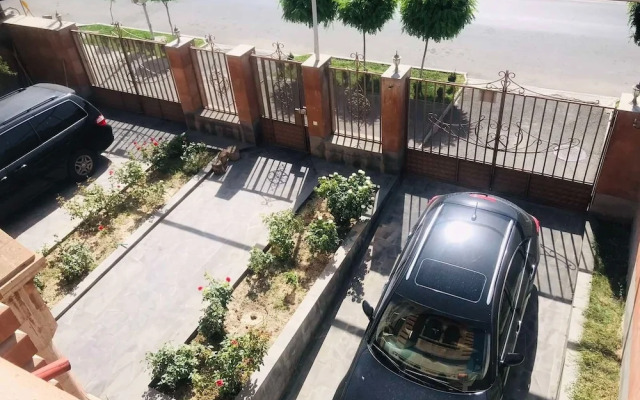 Najaryan’s Family Guest House
