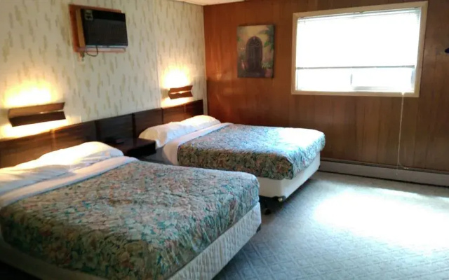Huron Inn