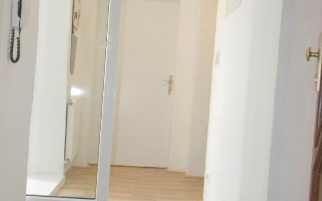 Era Apartments Angeligasse
