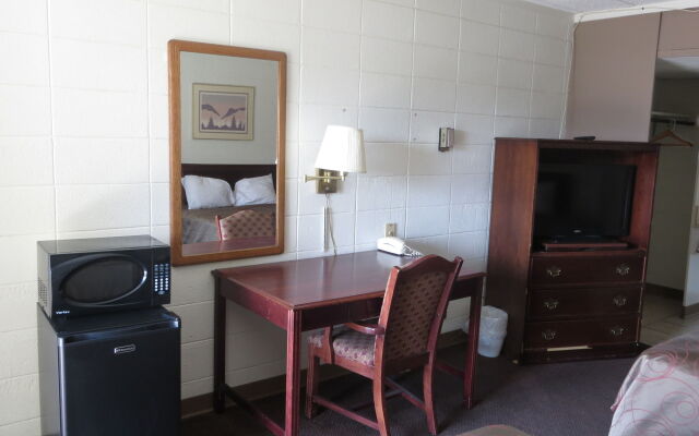 Budget Inn Express Bismarck