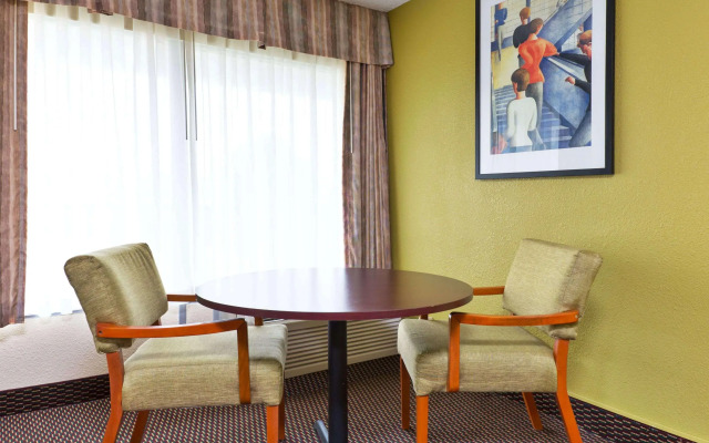 Ramada Baltimore West