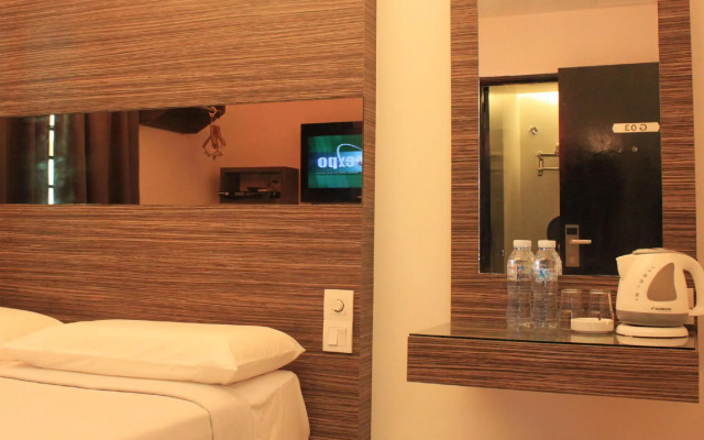 Time Hotel Kuchai Lama