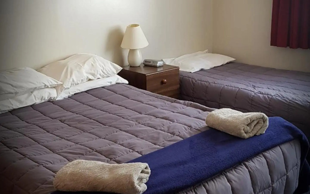 Chanel Court Motel – Guest Rooms – Masterton