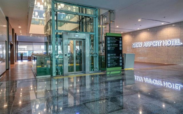 Tav Airport Hotel Izmir