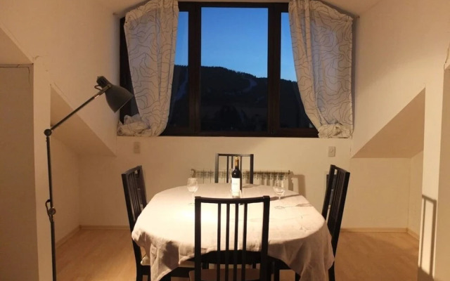 Mtn View Ski Apt - Sleeps4, Petok, 5 Min Ski Lift