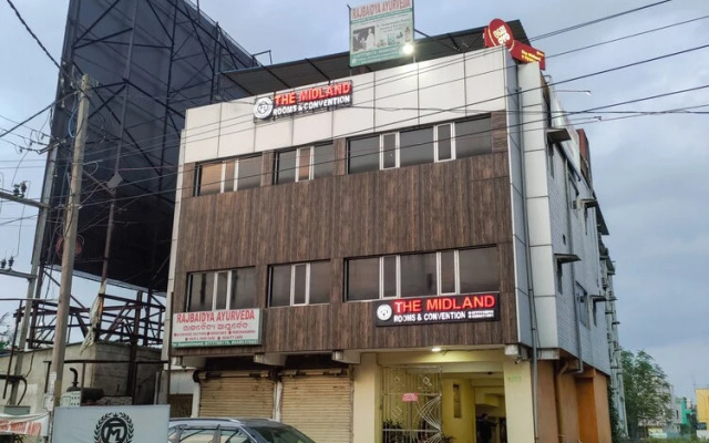 The Midland by OYO Rooms