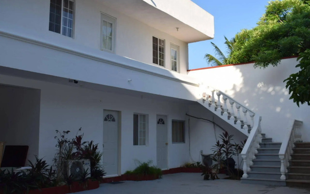Mansion Giahn Inn
