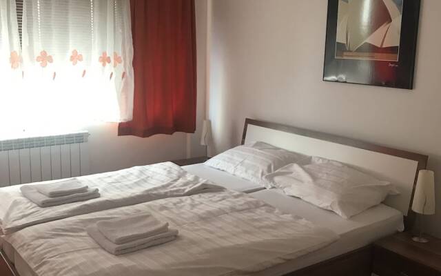 Homely Apartment in Poreč With Swimming Pool