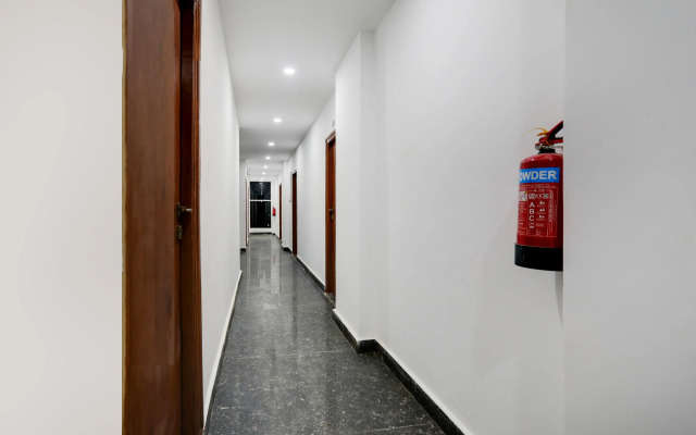 Super Townhouse Shamshabad Near Airport