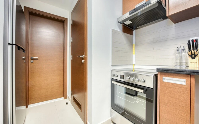 Capital Living On Reem: The Arc Towers