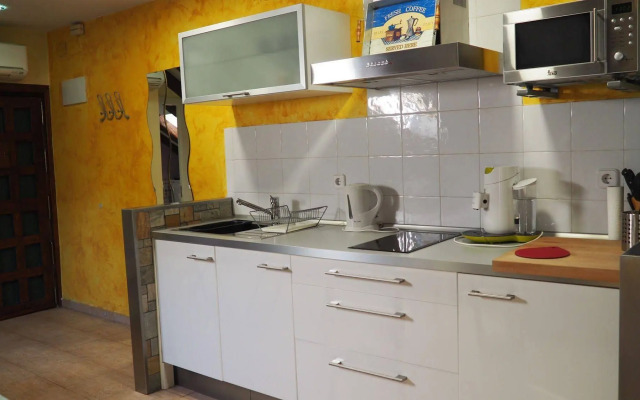 Apartment In Historical Building Madrid