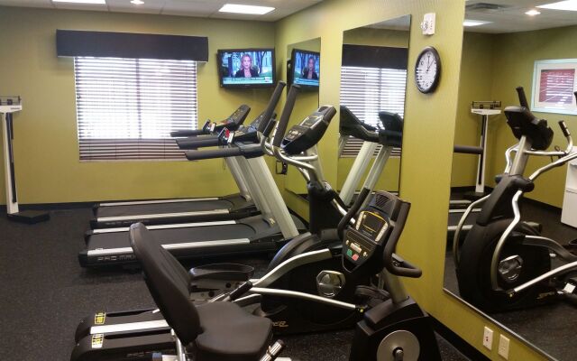 Holiday Inn Express & Suites Houston East - Baytown by IHG