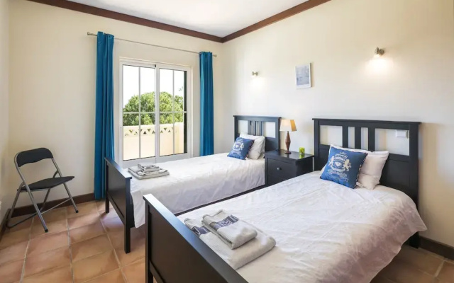 Charming Benagil Apartment Near Praia de Benagil