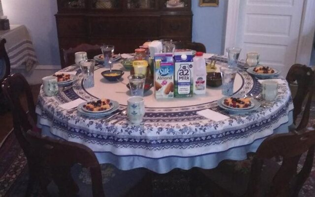 Burbridge St. B&B