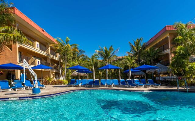 Coconut Cove All-Suite Hotel