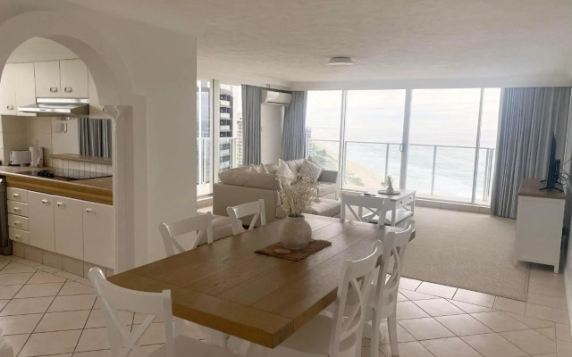 Hi Surf Beachfront Resort Apartments