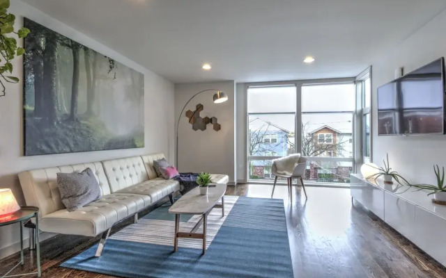 Modern Home in Seattle