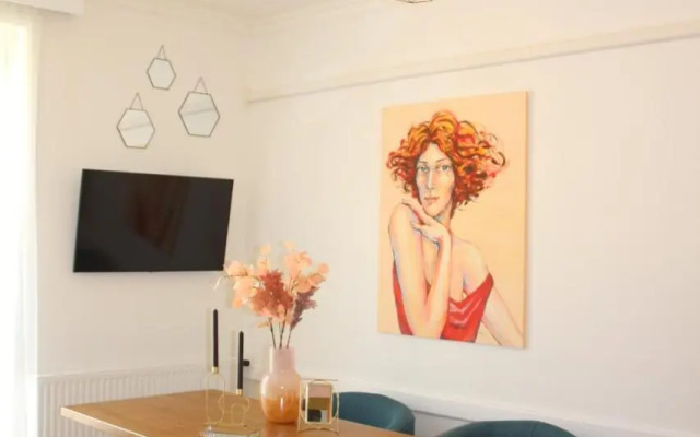 Art Home Eger