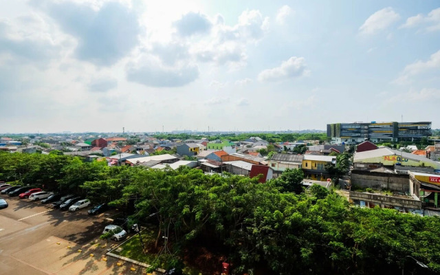 Cozy Studio Apartment at Springlake Summarecon Bekasi