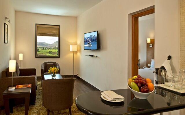 Red Fox by Lemon Tree Hotels, Bhiwadi