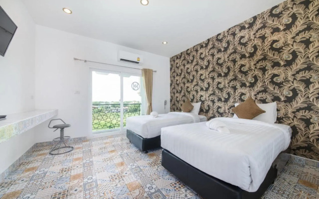 Oasis Hiso Hotel