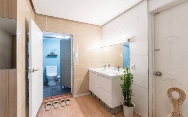 Hongdae Nanu Guesthouse Kpop