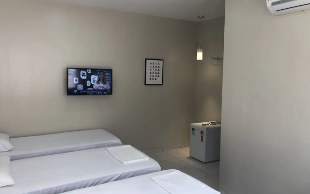 Mega Aeroporto Hotel