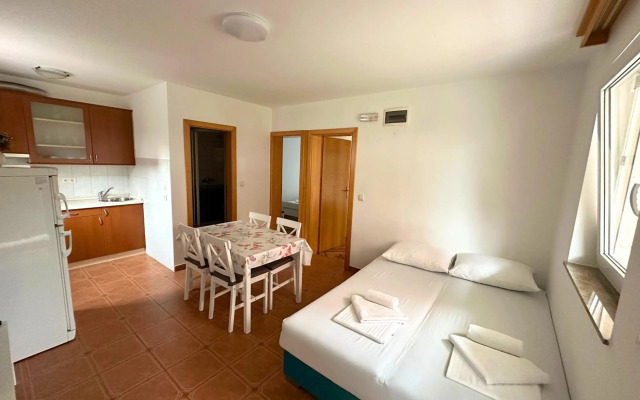 Apartments Area 1