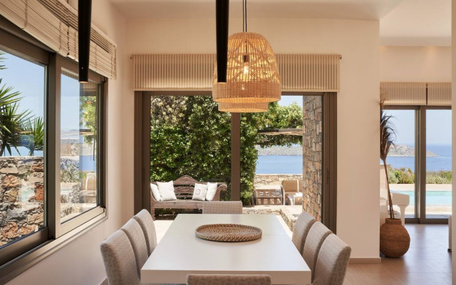 Breathtaking Views 4 Bedroom Villa